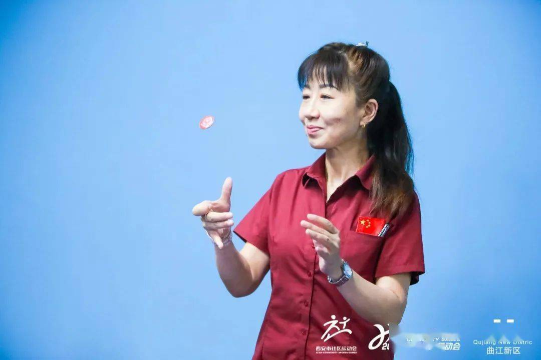 关于精气神：女足运动员斗志昂扬的信息